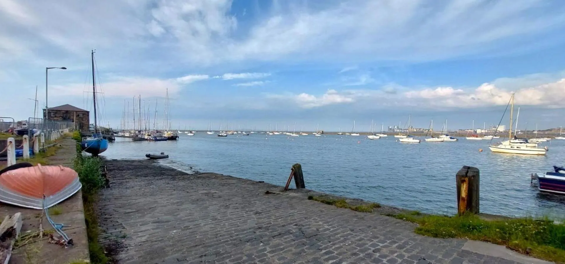Semesterbostad Lovely Sea Rooms, Easy Access To Centre & Airport Edinburg