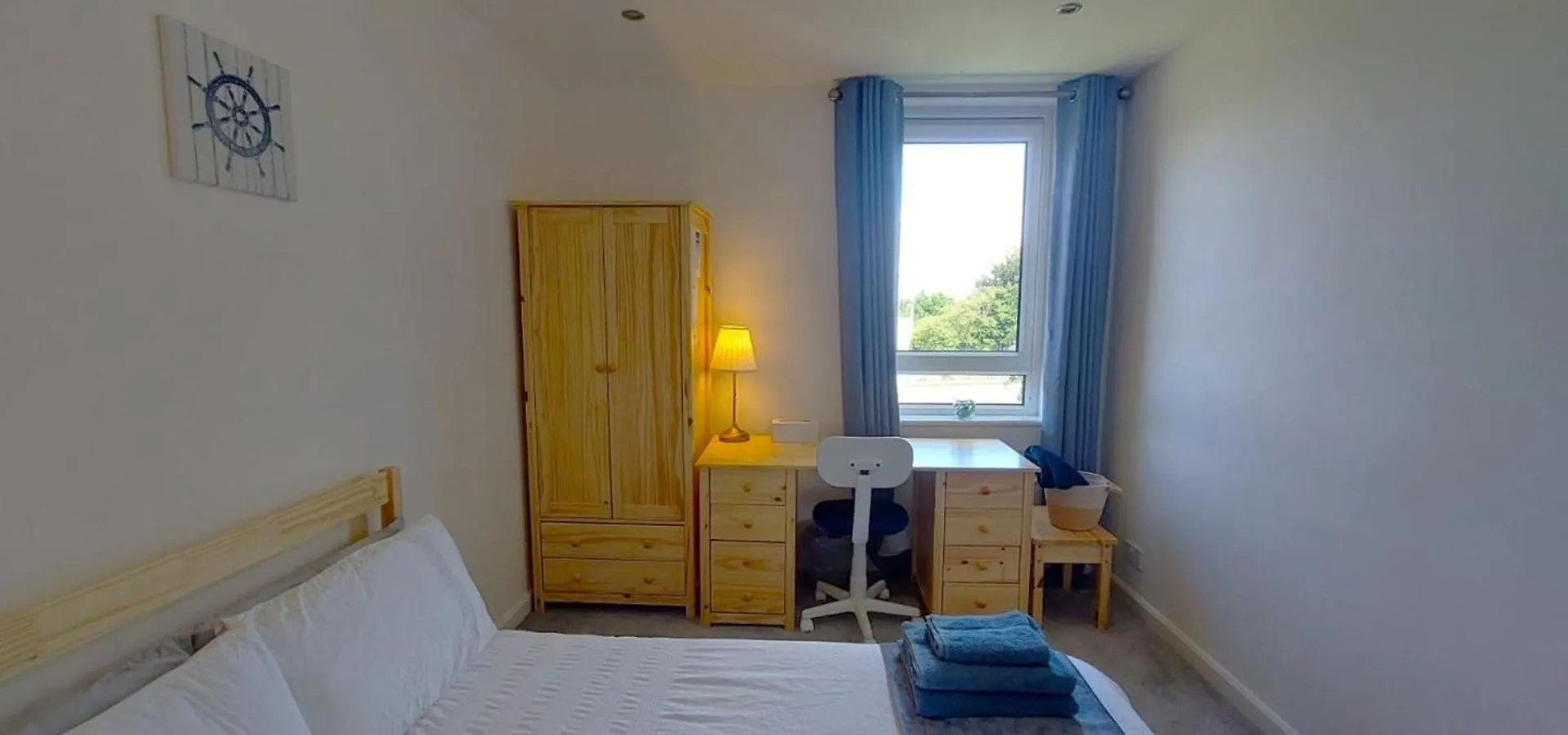 Casa de Férias Lovely Sea Rooms, Easy Access To Centre & Airport Edimburgo